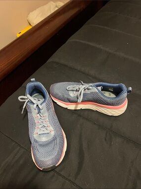 Skechers Women's Blue Mesh Athletic Sneakers with Pink Trim